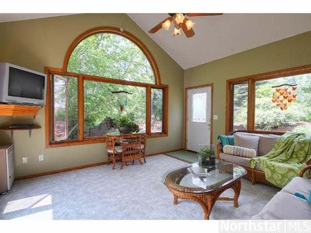 3572 Bailey Ridge Alcove Woodbury, MN 55125 - Photo 5 of 16