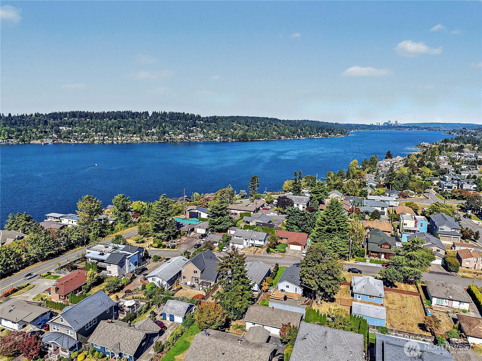 805 North 31st Street Renton, WA 98056 - Photo 7 of 39 Gallery Image 7