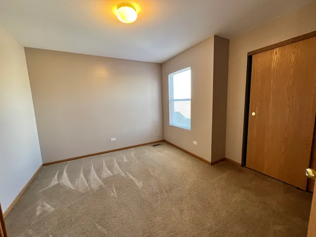 $314,900 | 142 Mountain Laurel Court, Romeoville, IL 60446