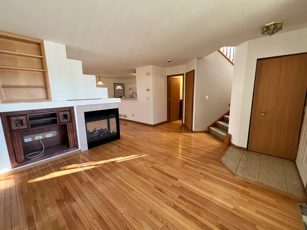 a view of a livingroom with a fireplace