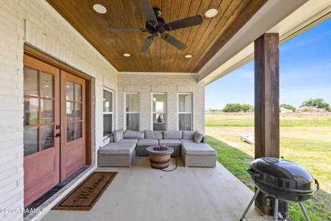 $775,000 | 12306 La Highway, Maurice, LA 70555