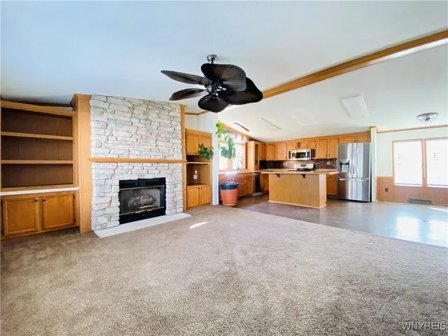 $124,900 | 837 Willowbrook Drive, Lockport, NY 14094