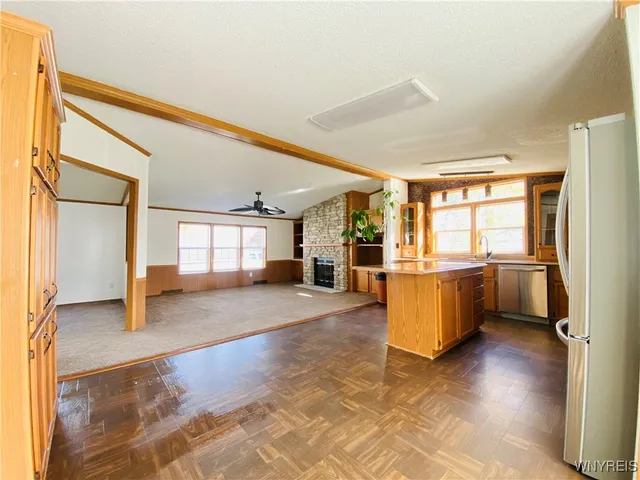 $124,900 | 837 Willowbrook Drive, Lockport, NY 14094