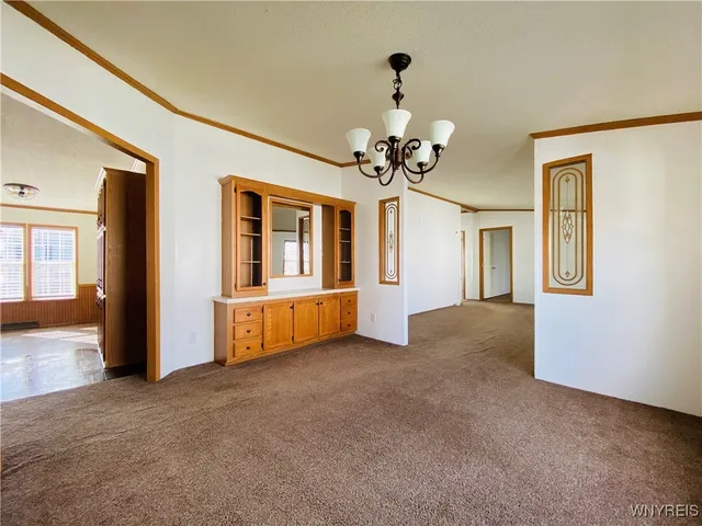 $124,900 | 837 Willowbrook Drive, Lockport, NY 14094