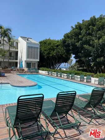 $3,700 | 2910 Neilson Way, Unit 604, Santa Monica, CA 90405