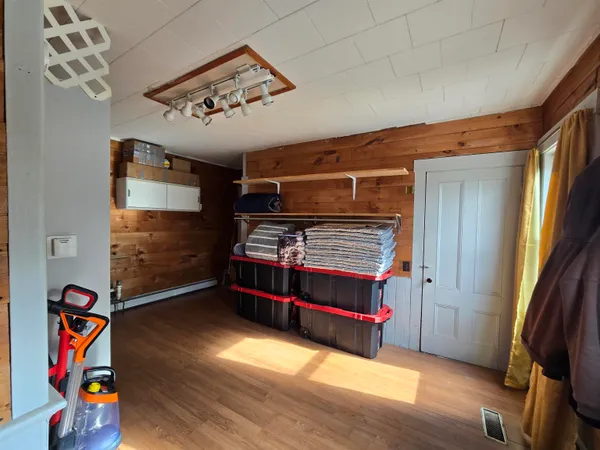 $350,000 | 65 Benton Road, Haverhill, NH 03774