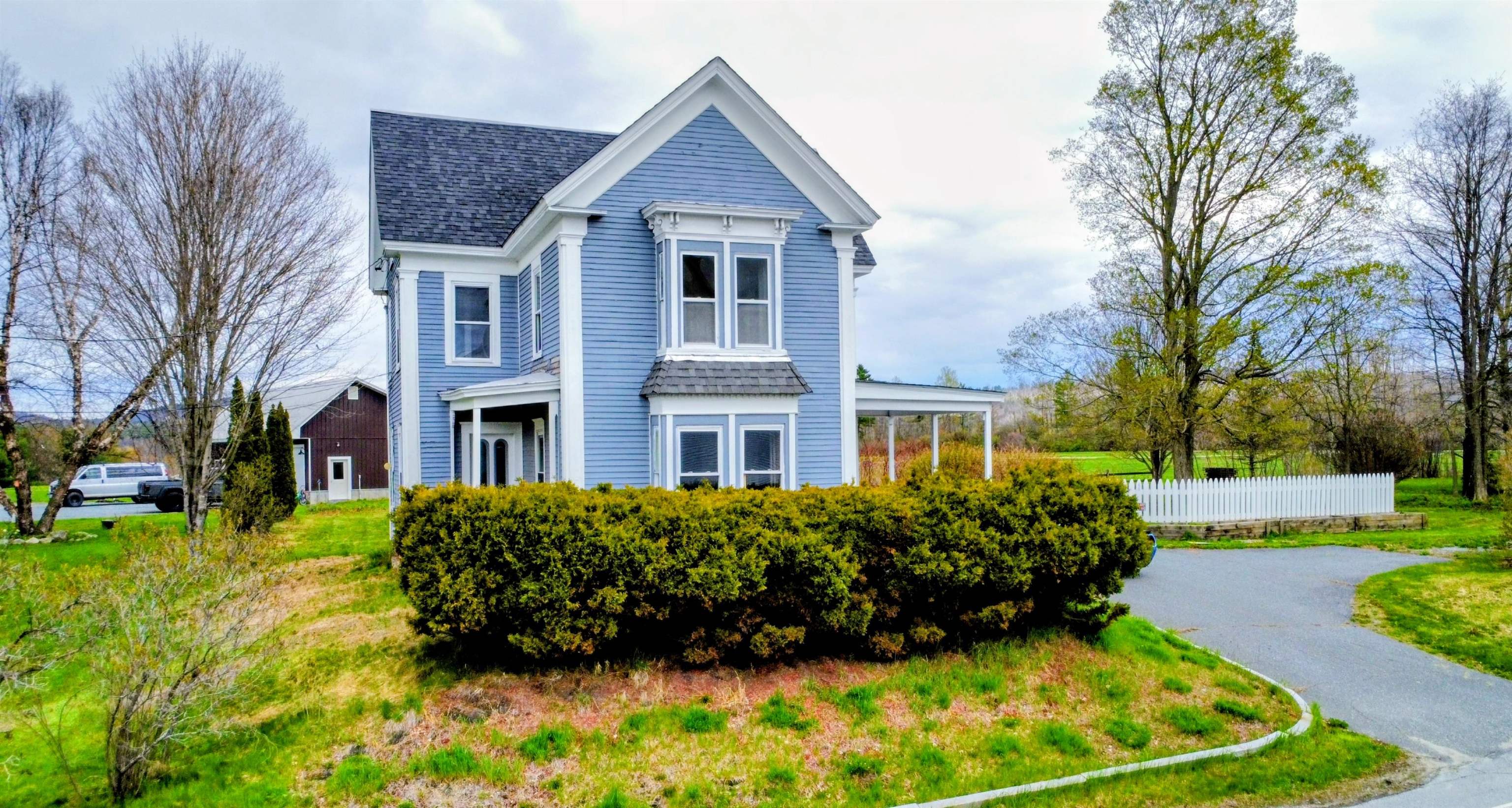 65 Benton Road Haverhill, NH 03774 - Photo 4 of 49