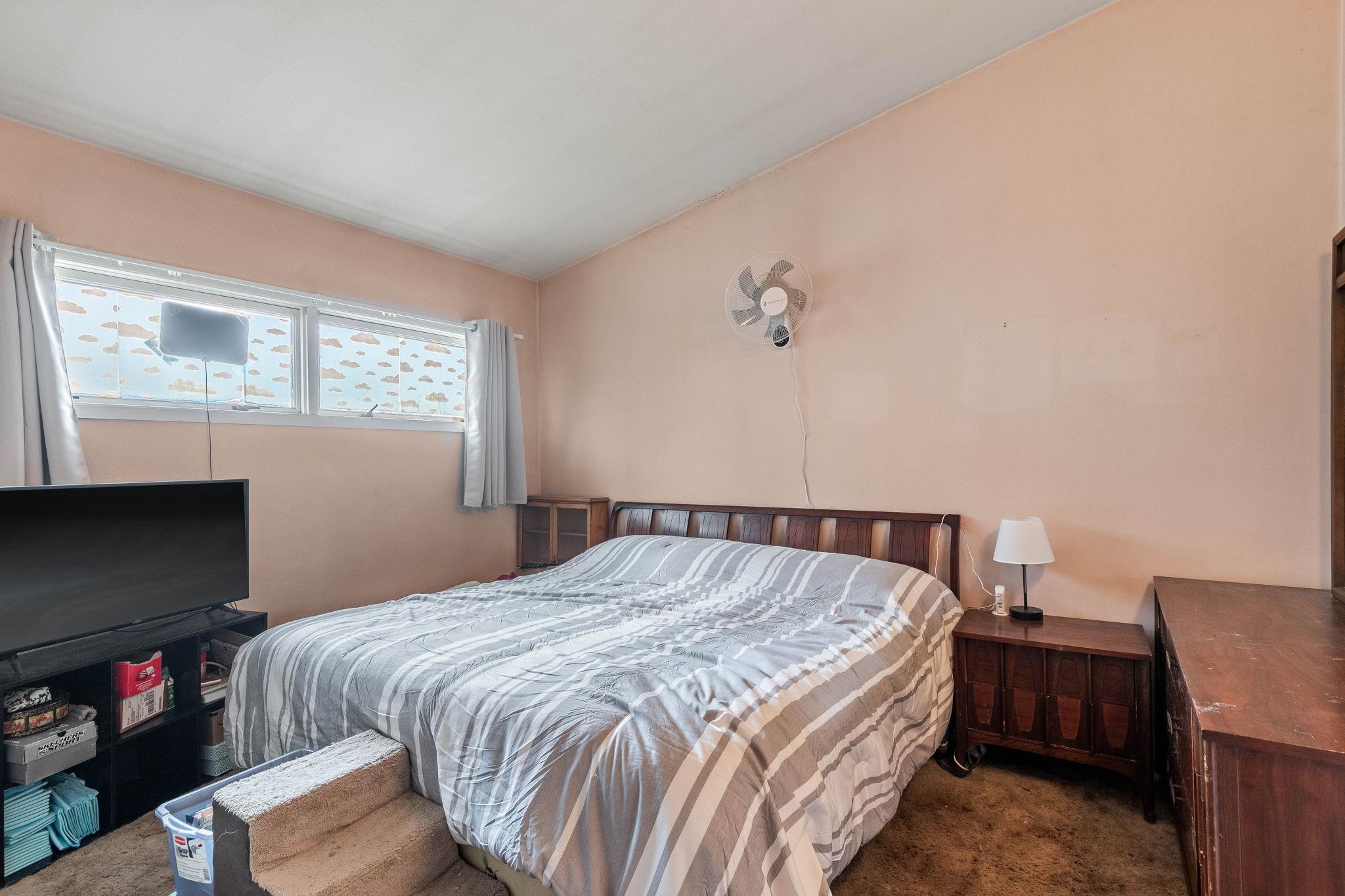 3907 South Perry Street Spokane, WA 99203 - Photo 11 of 20