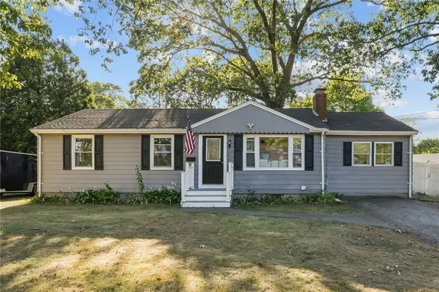$509,900 | 21 Lake Drive, North Kingstown, RI 02852
