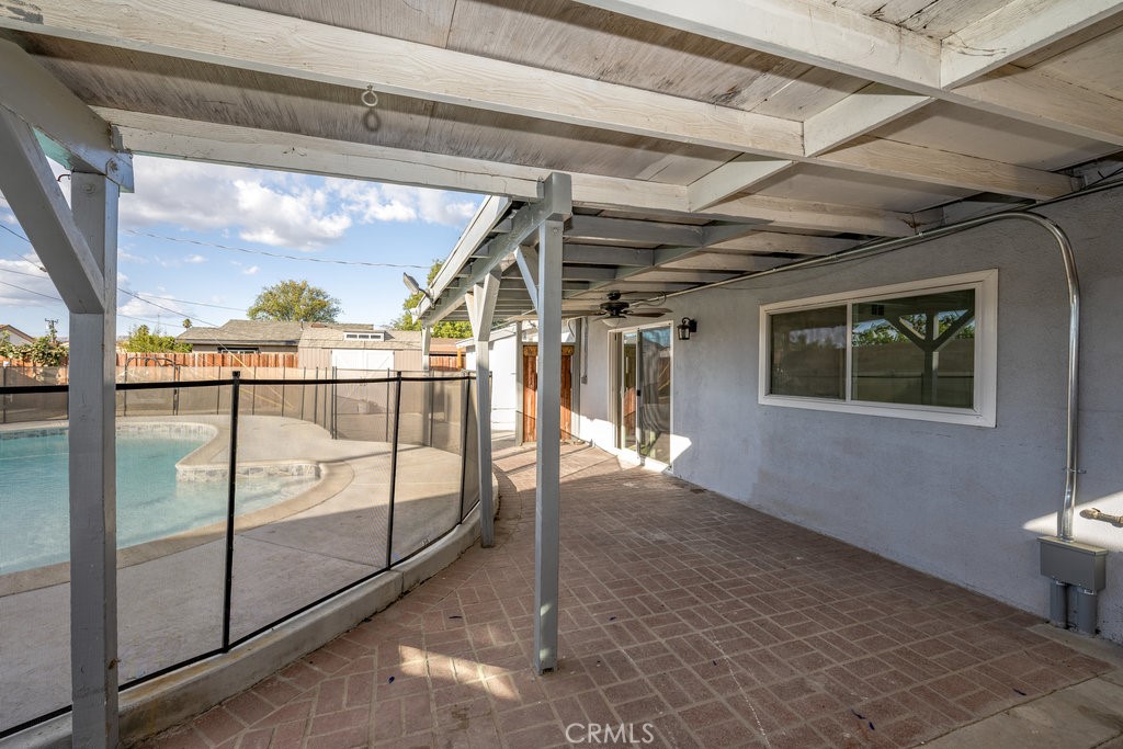 1069 Erringer Road Simi Valley, CA 93065 - Photo 21 of 24