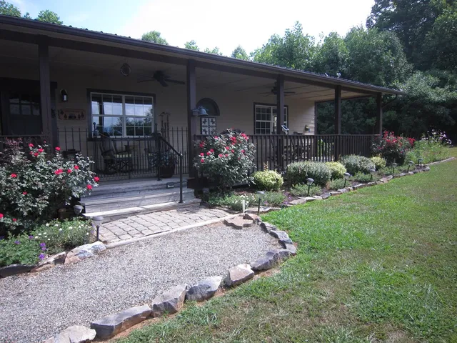 a front view of house with yard