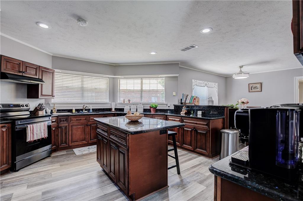 243 Somerset Road Laplace, LA 70068 - Photo 6 of 24 Gallery Image 6