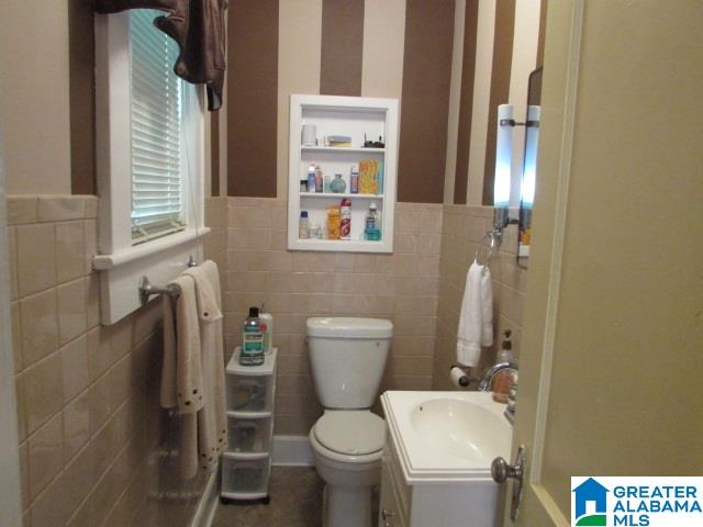 905 Blue Ridge Drive Anniston, AL 36207 - Photo 11 of 17