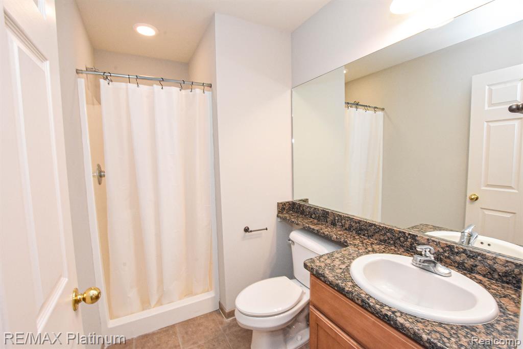 807 Chelsea Ridge Court Howell, MI 48843 - Photo 22 of 32