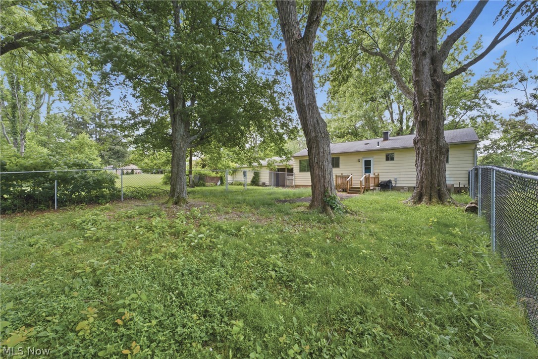 1965 Koons Road North Canton, OH 44720 - Photo 37 of 43