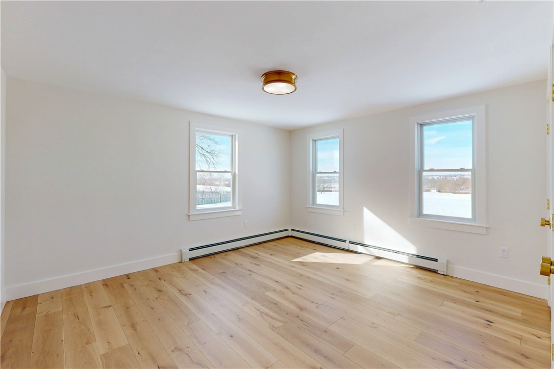3211 Main Road Tiverton, RI 02878 - Photo 29 of 31