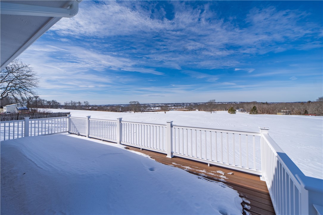 3211 Main Road Tiverton, RI 02878 - Photo 7 of 31