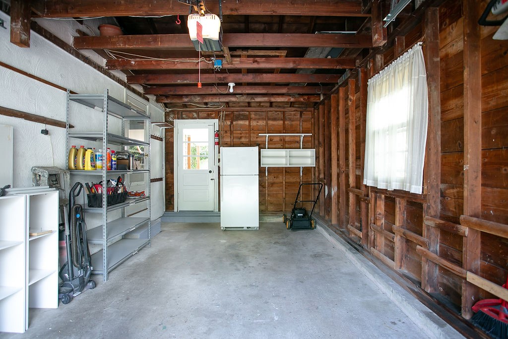 23 Sherwood Road Middletown, RI 02842 - Photo 19 of 33