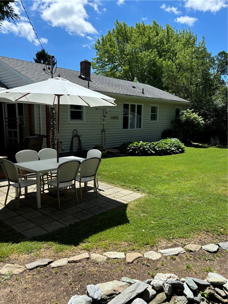 23 Sherwood Road Middletown, RI 02842 - Photo 24 of 33