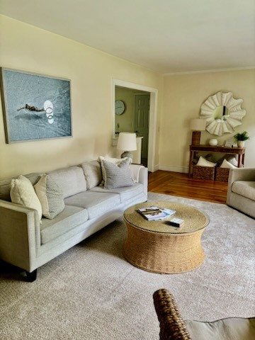 23 Sherwood Road Middletown, RI 02842 - Photo 3 of 33