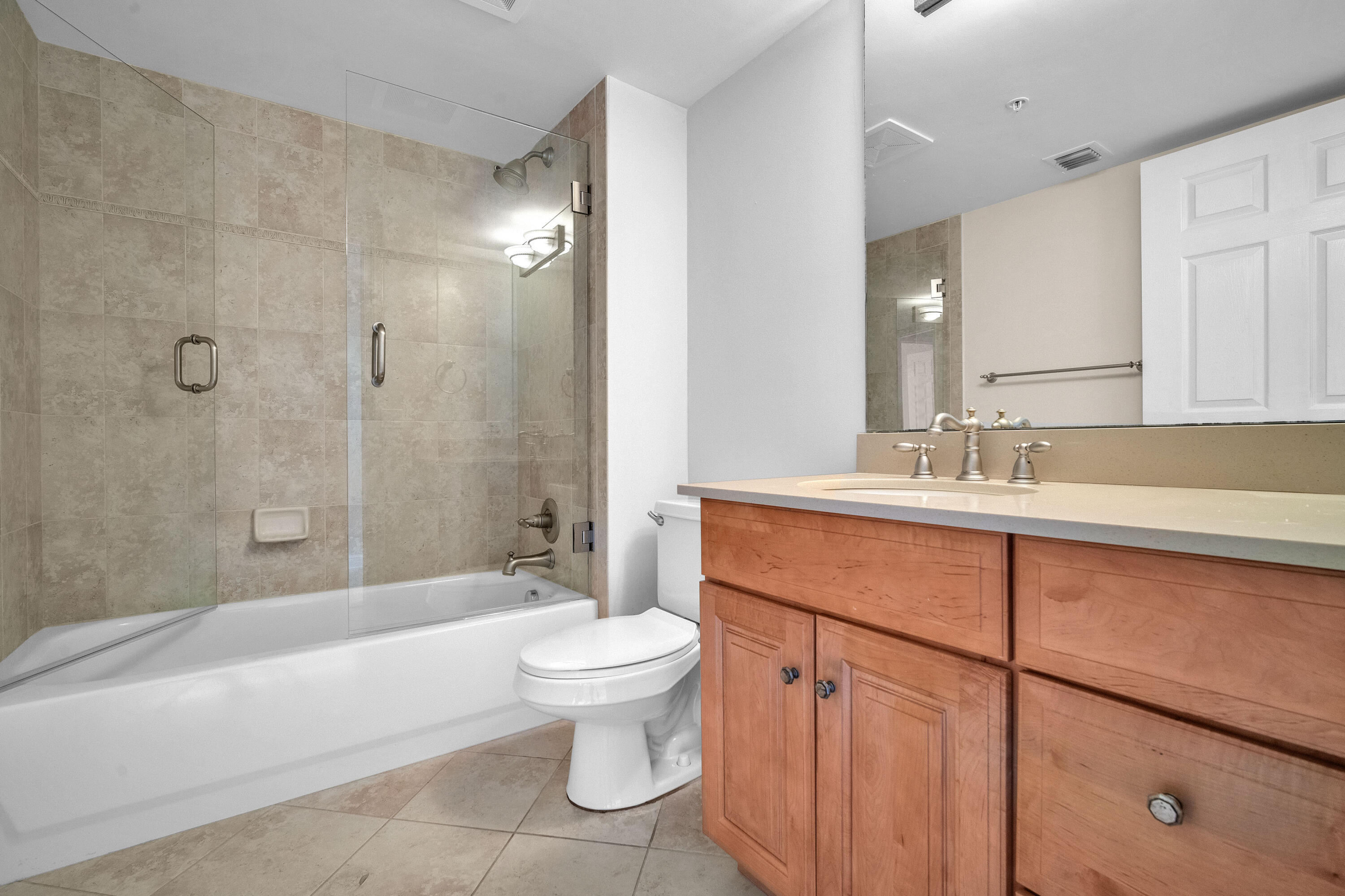 101 Plaza Real South, Unit 829 Boca Raton, FL 33432 - Photo 22 of 37 DSC_6777
