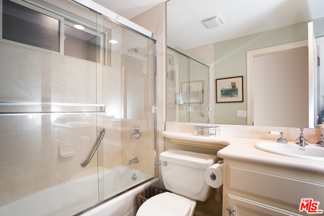 121 Reef Mall Marina del Rey, CA 90292 - Photo 16 of 54