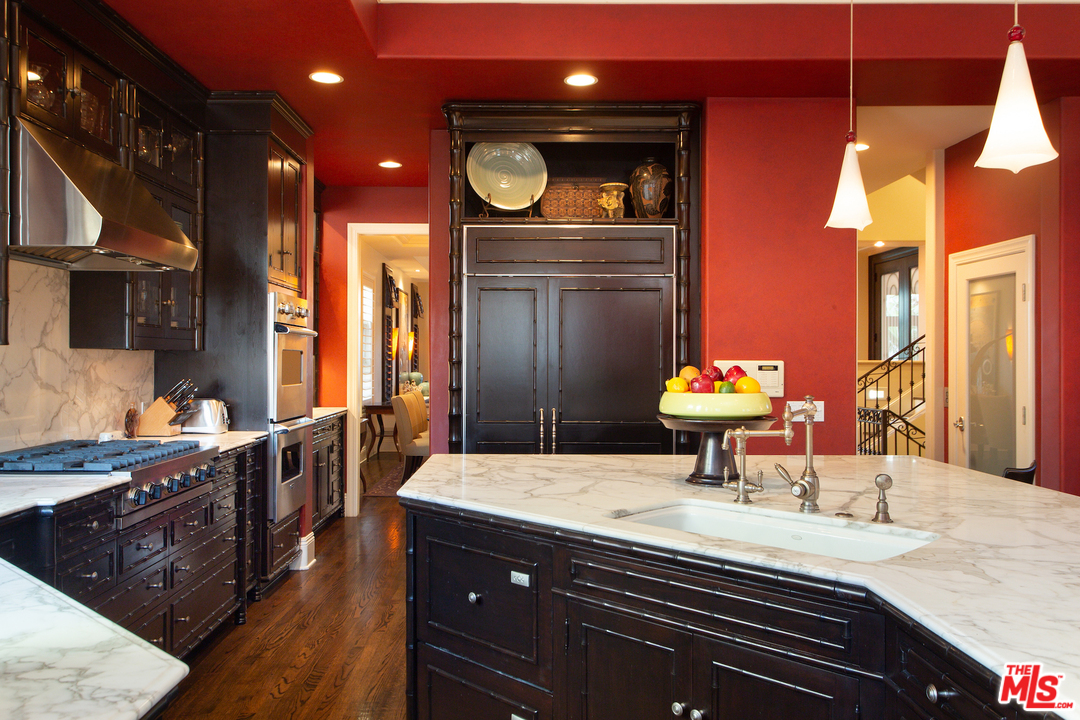 121 Reef Mall Marina del Rey, CA 90292 - Photo 28 of 54