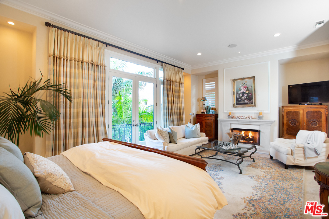 121 Reef Mall Marina del Rey, CA 90292 - Photo 37 of 54