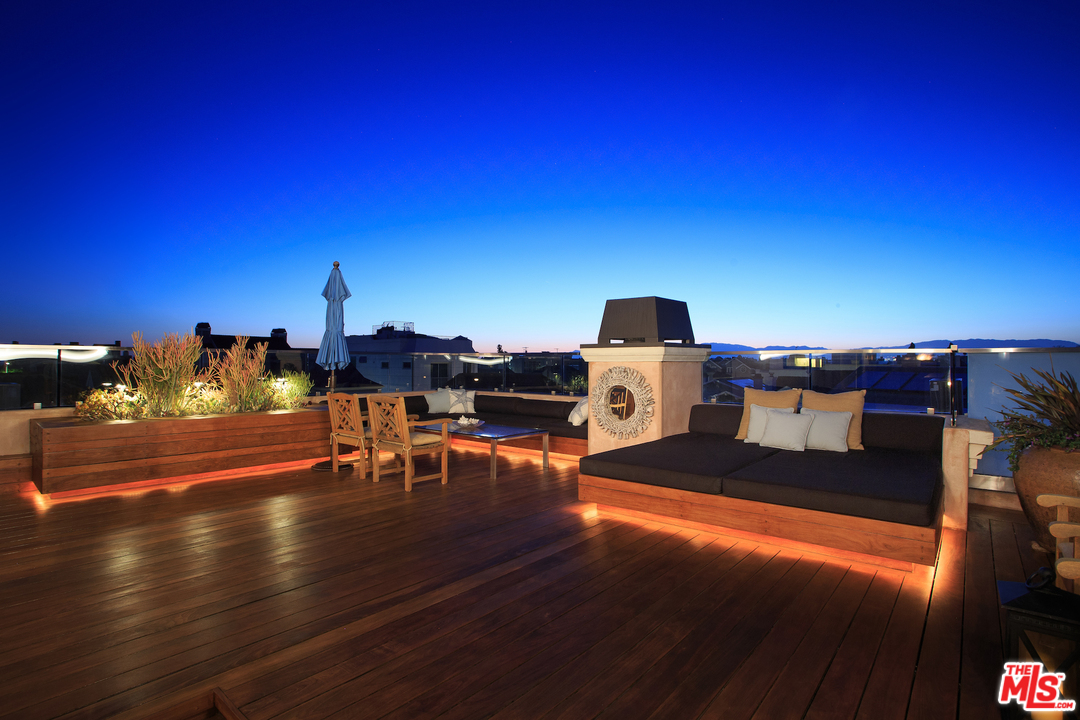 121 Reef Mall Marina del Rey, CA 90292 - Photo 46 of 54