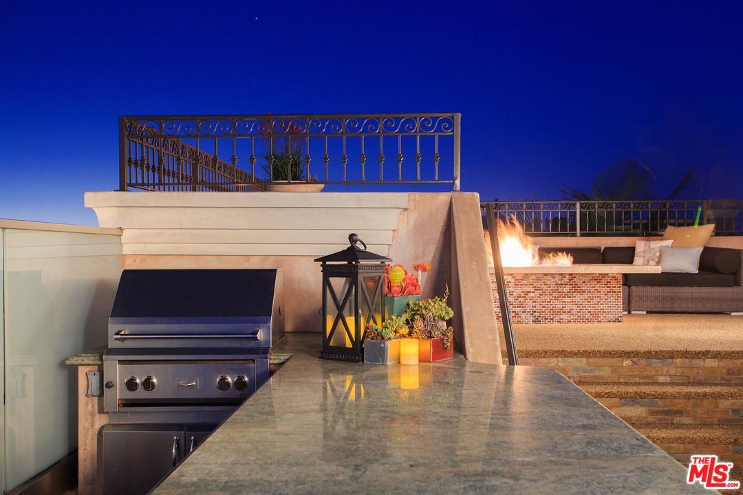 121 Reef Mall Marina del Rey, CA 90292 - Photo 49 of 54