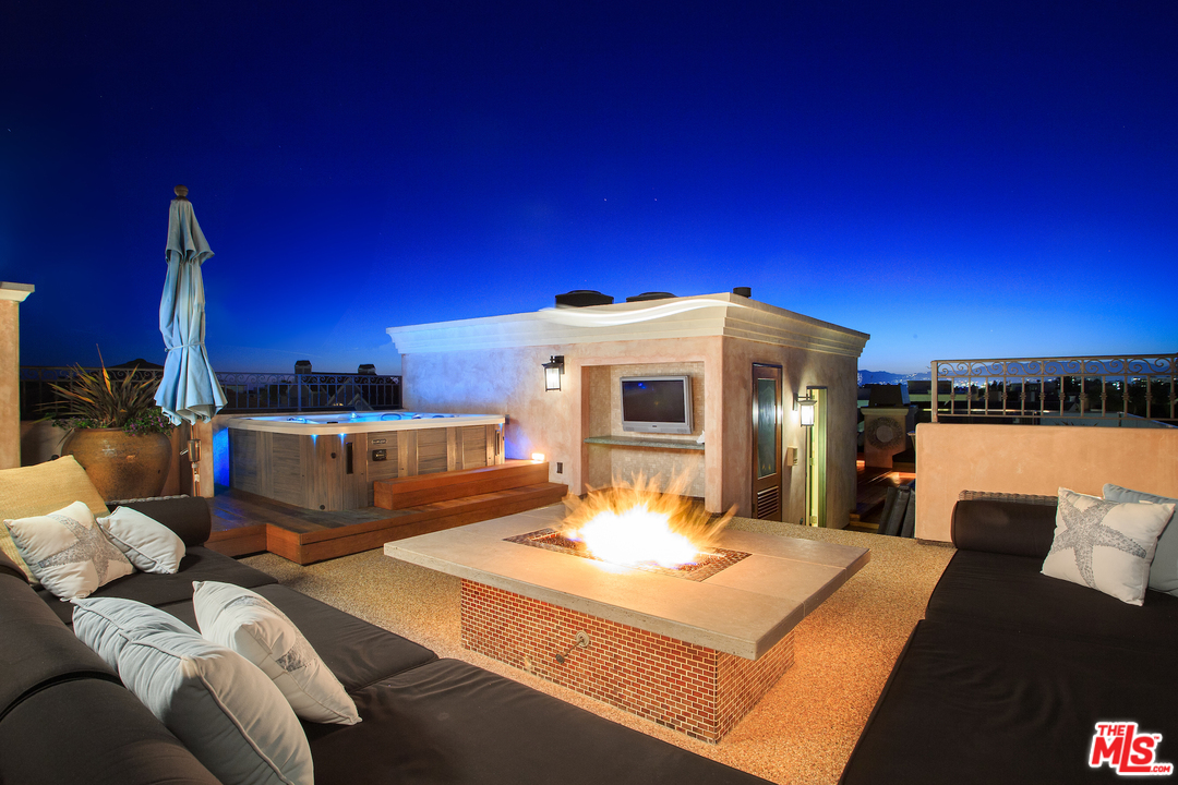 121 Reef Mall Marina del Rey, CA 90292 - Photo 52 of 54