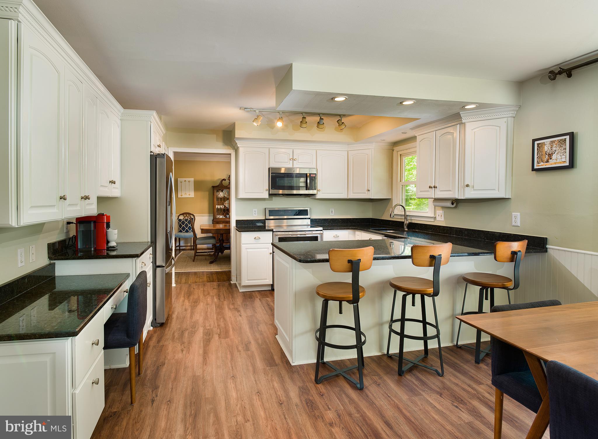 1728 Valley Greene Road Paoli, PA 19301 - Photo 8 of 27 Kitchen