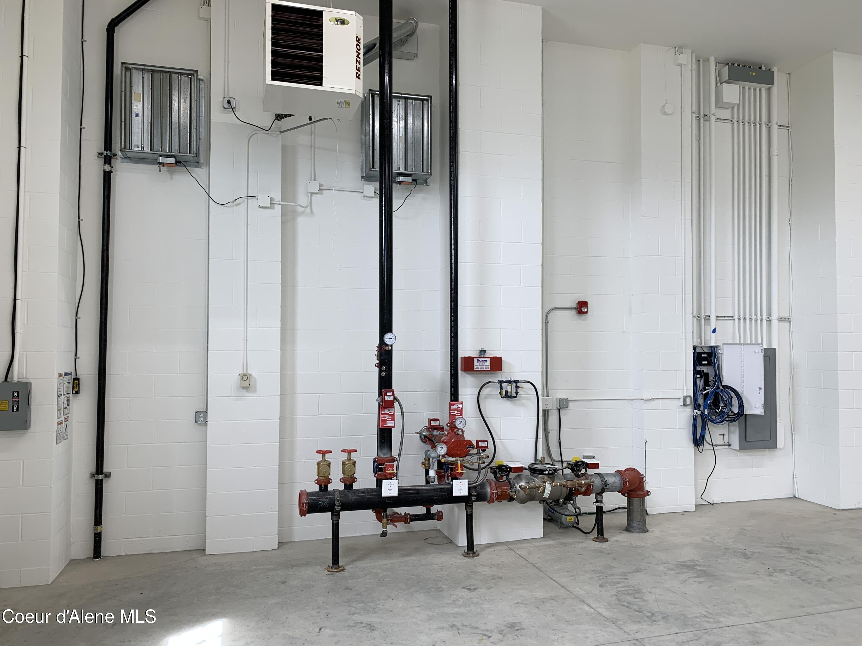 1208 Spitfire Street Sandpoint, ID 83864 - Photo 37 of 39 73658324-2D76-48AC-80EF-D40142A33AC0