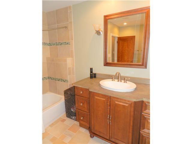 1518 Meadow Road Columbus, OH 43212 - Photo 16 of 25
