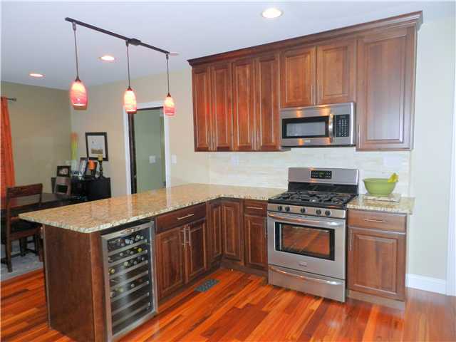 1518 Meadow Road Columbus, OH 43212 - Photo 4 of 25