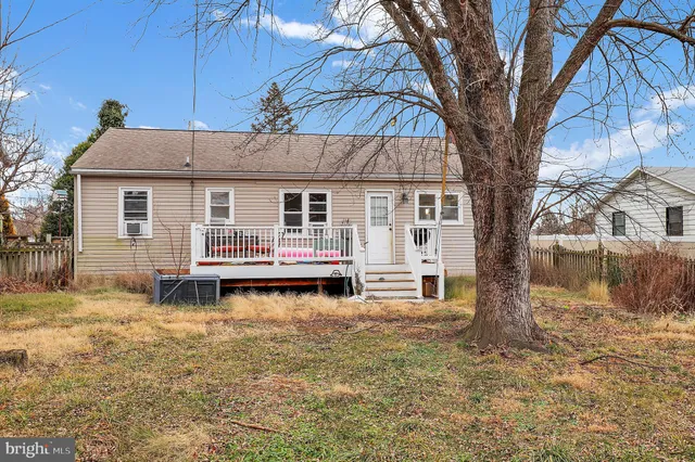 $350,000 | 9 Lombard Street, Thurmont, MD 21788