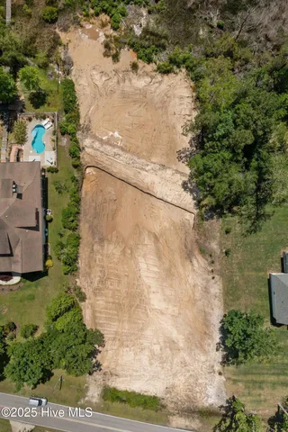 $299,000 | 240 White Oak Bluff Road, Stella, NC 28582