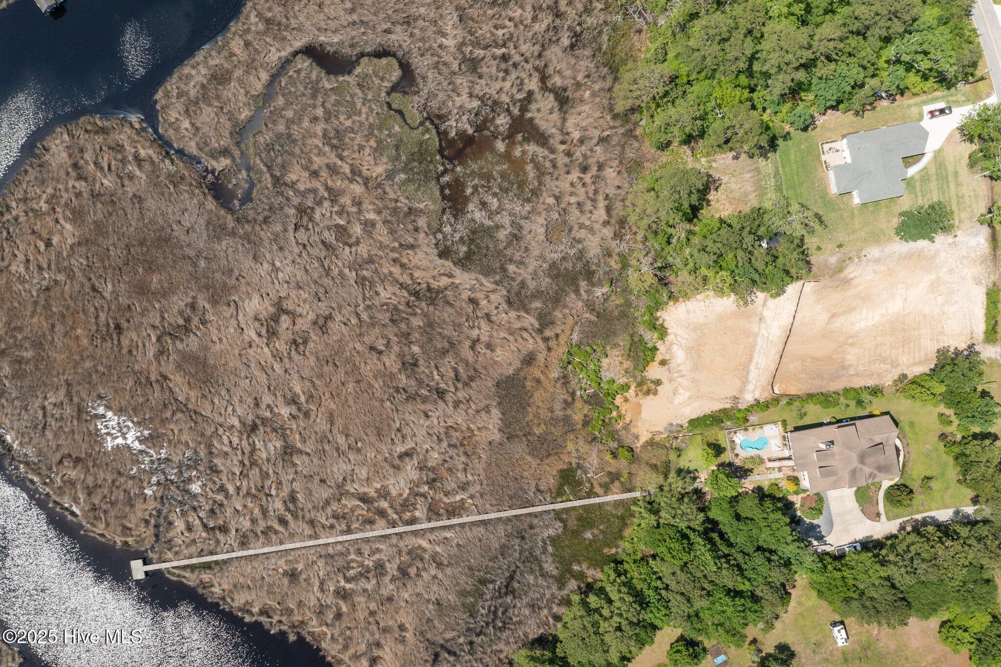 240 White Oak Bluff Road Stella, NC 28582 - Photo 7 of 13 5-web-or-mls-DJI_0957