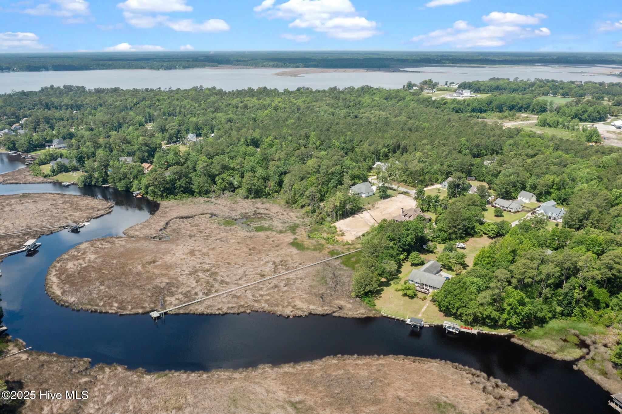 240 White Oak Bluff Road Stella, NC 28582 - Photo 10 of 13 9-web-or-mls-DJI_0975