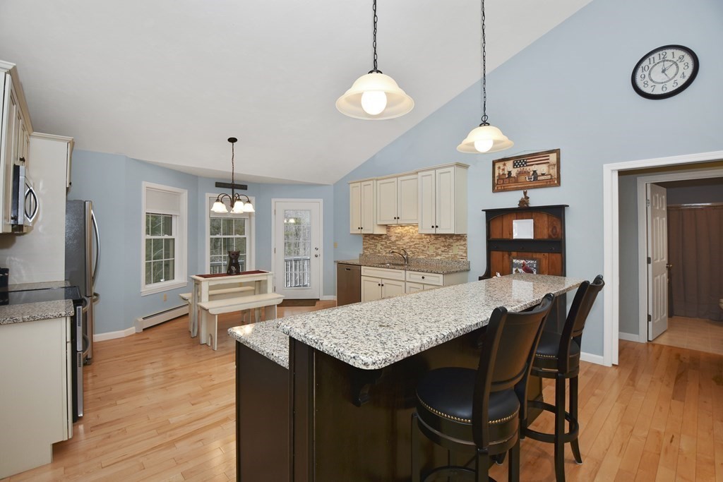 83 Old Princeton Road Hubbardston, MA 01452 - Photo 12 of 32 Gallery Image 12