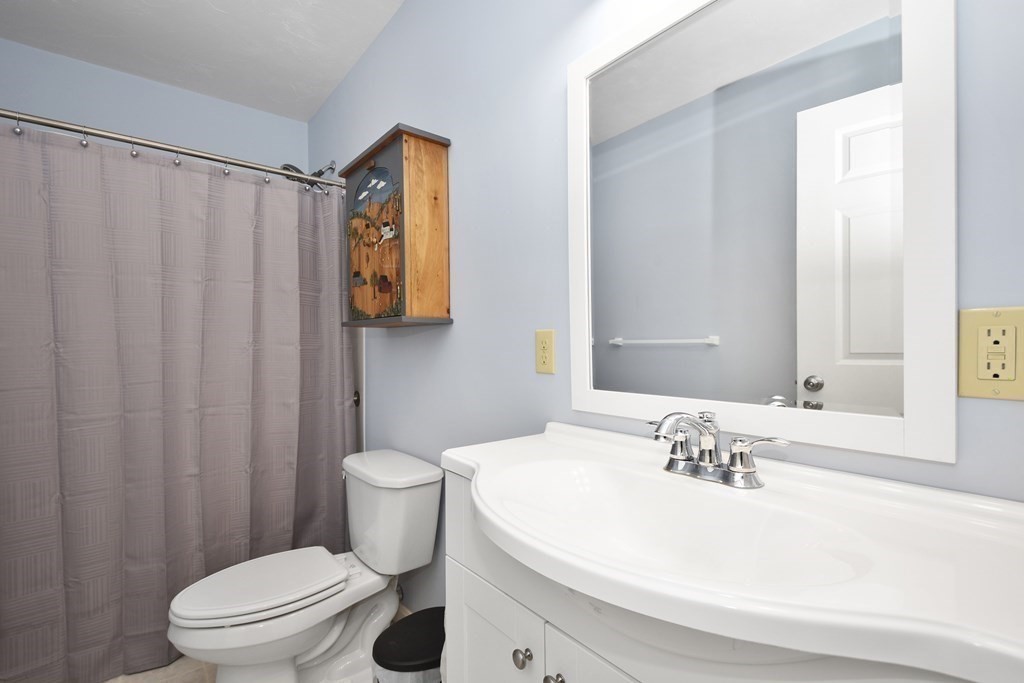 83 Old Princeton Road Hubbardston, MA 01452 - Photo 16 of 32 Gallery Image 16