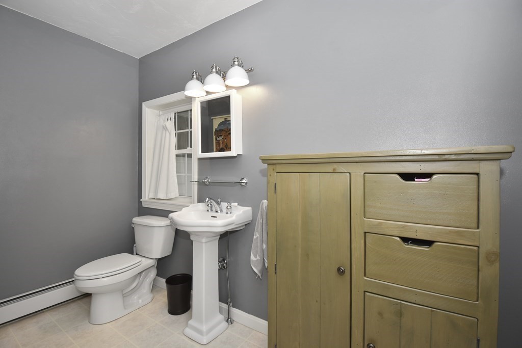 83 Old Princeton Road Hubbardston, MA 01452 - Photo 27 of 32 Gallery Image 27