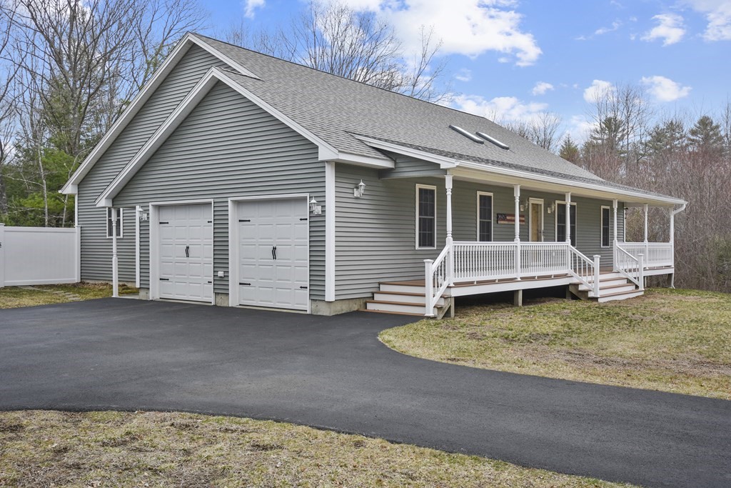 83 Old Princeton Road Hubbardston, MA 01452 - Photo 3 of 32 Gallery Image 3