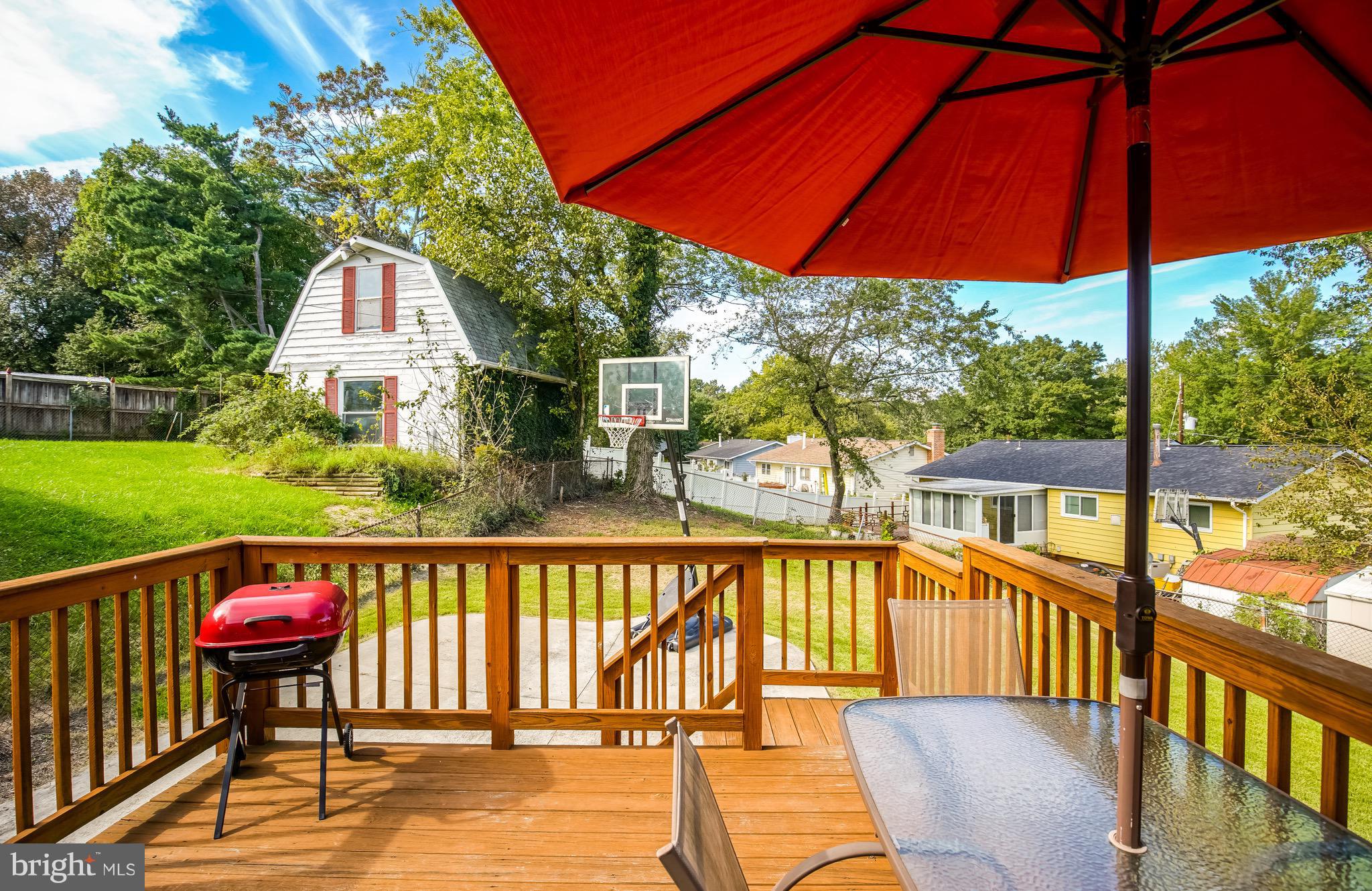 6918 Elbrook Road Hyattsville, MD 20784 - Photo 26 of 30 Rear deck off of the dining room