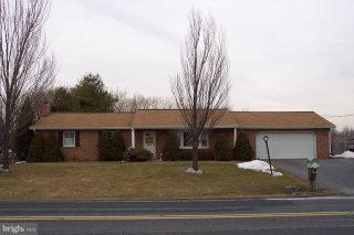 1203 East Newport Road Lititz, PA 17543 - Photo 1 of 1 a front view of a house with garage