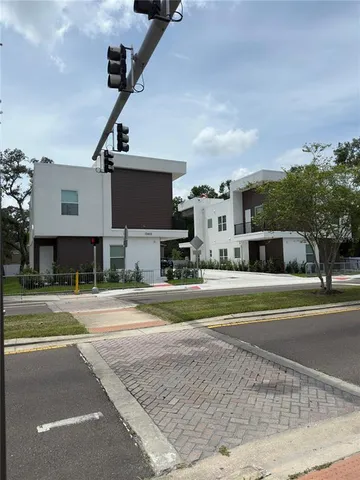 $2,950 | 13612 North 22nd Street, Tampa, FL 33613