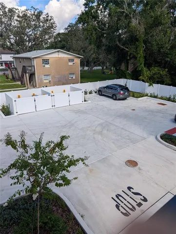 $2,950 | 13612 North 22nd Street, Tampa, FL 33613