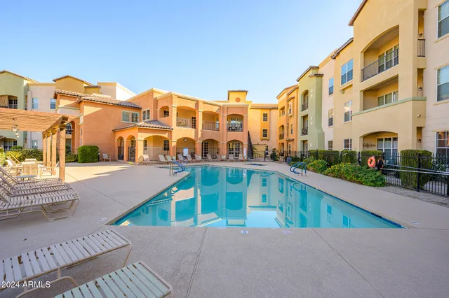 $272,500 | 14575 West Mountain View Boulevard, Unit 11309, Surprise, AZ 85374