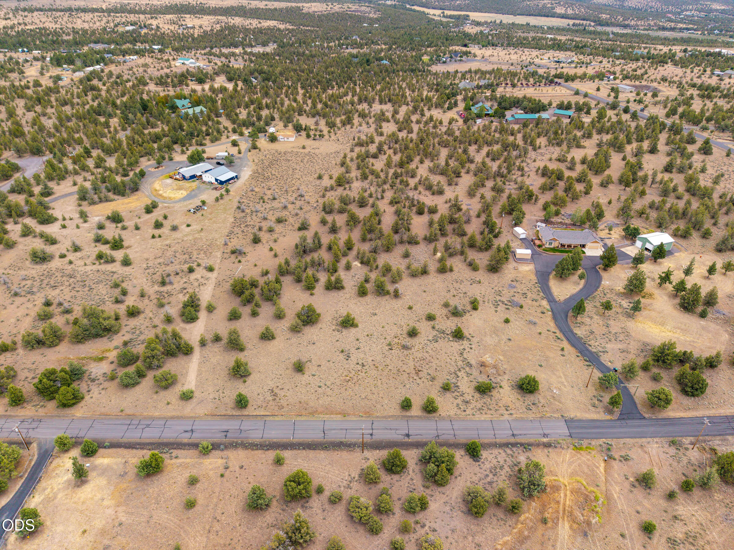 10388 Ridgeview Road Prineville, OR 97754 - Photo 25 of 27