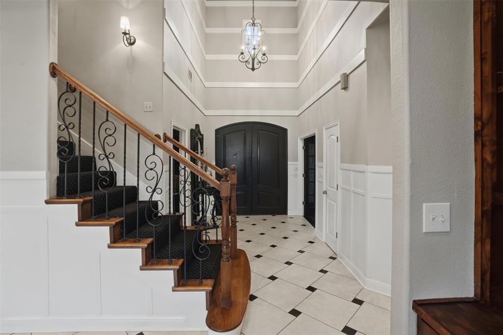 9651 Yellow Rose Lane Pilot Point, TX 76258 - Photo 5 of 38 a view of entryway